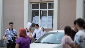 Bacalaureatul continuă luni cu probele scrise la Limba şi literatura română / Rezultatele finale vor fi afişate pe 13 iulie