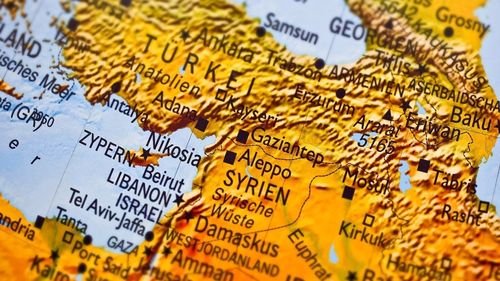 Douăzeci de persoane au fost arestate în total după focurile de armă trase asupra ambasadei SUA din Liban