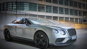 Bentley a avut vânzări record în 2020 graţie pieţei din China