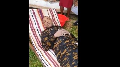 VIDEO Un ministru din Madagascar spune că a înotat 12 ore după ce elicopterul în care se afla s-a prăbușit în mare: „Încă nu este timpul ca eu să mor”