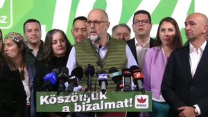Kelemen Hunor spune că UDMR a luat peste 5% din voturi / „Le mulțumim celor care au văzut rezultatele primului tur al prezidențialelor și au înțeles pericolul foarte mare și au zis că vor veni să ne voteze”