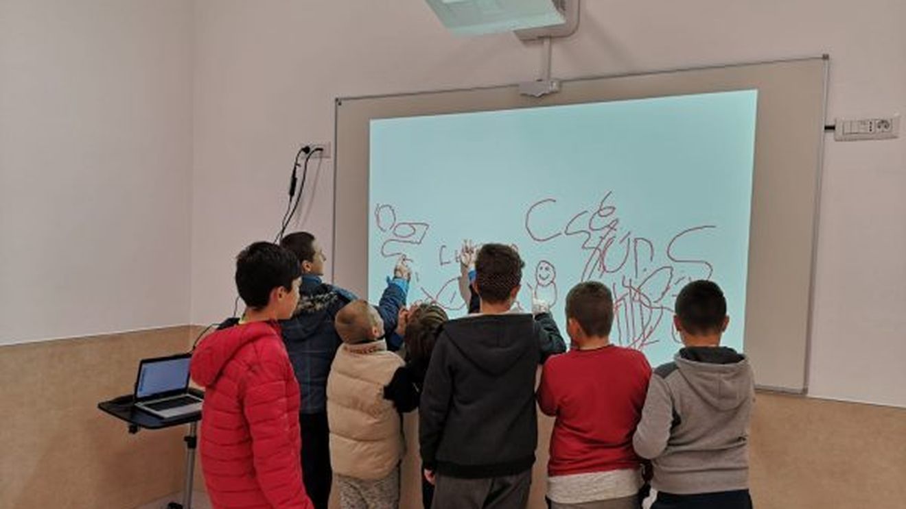 Introducerea de note la Evaluările de la clasele a II-a, a IV-a și a VI-a, precum și legiferarea evaluării online – propunerea președintelui Federației Părinților
