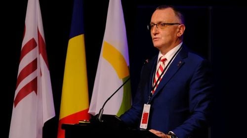 Petiție online pentru ca Sorin Cîmpeanu să demisioneze din funcția de președinte al Agenției Universitare a Francofoniei, în urma scandalului de plagiat