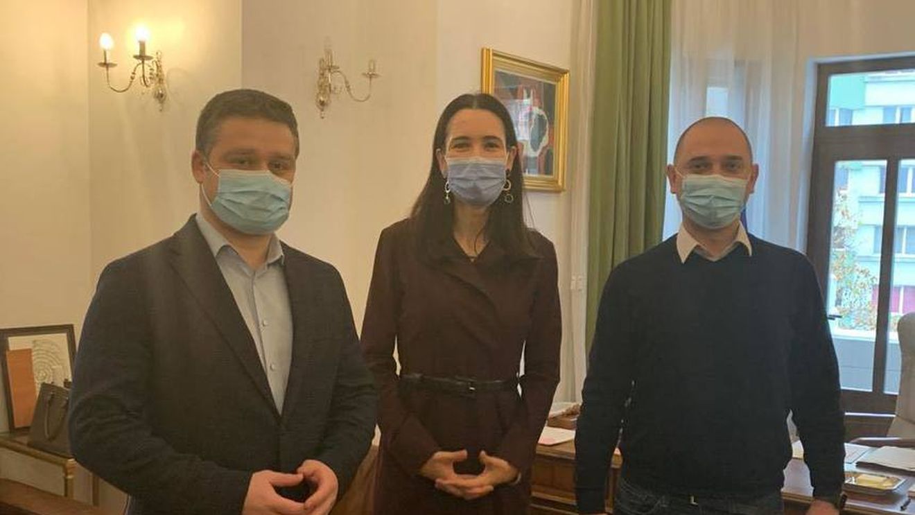 Radu Mihaiu s-a întâlnit cu Clotilde Armand şi cu Ciprian Ciucu: Am abordat împreună problema gunoiului. Am găsit câteva variante, dintre care unele foarte promiţătoare