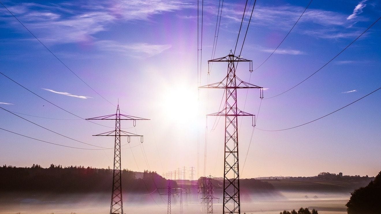 Mituri în energie. Este consumul de energie electrică pe trend descrescător?