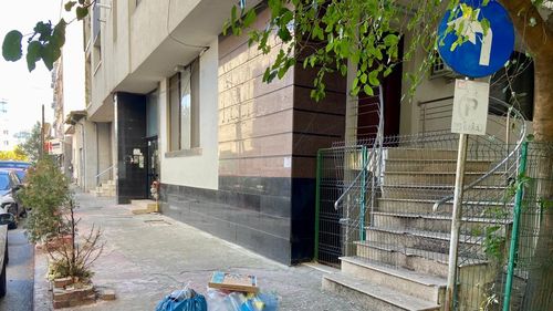 BREAKING Compania Romprest anunță că oprește curățenia stradală în Sectorul 1 din București. Compania susține că Primăria Sector 1 condusă de George Tuță (PNL) are datorii de 116 milioane de lei