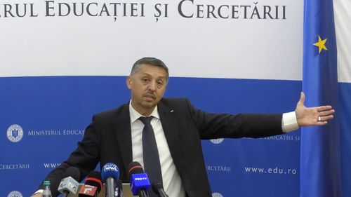 Daniel David: Nu e corect ca Evaluarea Națională să acopere doar două materii, deși există 8 competențe cheie. Asta nu înseamnă că trebuie să dai cinci sau opt examene