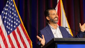 Donald Trump Jr., declarații la București: Eu și tatăl meu creăm o mare oportunitate pentru afaceri și locuri de muncă în România și în Europa de Est / Cred că aveți un potențial foarte mare de renaștere a afacerilor în Europa de Est