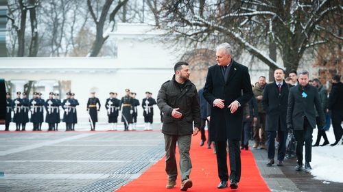 Președintele Zelenski, în vizită surpriză în Lituania