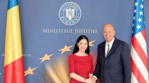 Daily Beast: Legăturile ambasadorului SUA la Bruxelles cu Ana Birchall au alertat Consiliul Național de Securitate