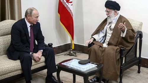 Vladimir Putin transmite Teheranului că „Rusia este alături de Iran” - dar nu spune și cum