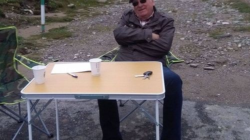 ReporterIS: 17 familii la Facultatea de Construcții din Iași / Fini, nași, părinți, surori și frați, profesori care lasă catedra moștenire la copii