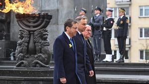 Președinții Poloniei, Israelului și Germaniei au participat la comemorarea a 80 de ani de la debutul Revoltei Ghetoului din Varșovia, trecând peste divergențe dintre țările lor