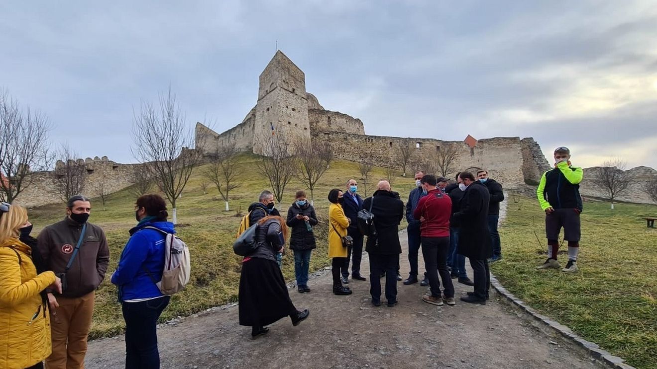 Cetatea Rupea stinge lumina noaptea, din cauza creșterii facturii la energie