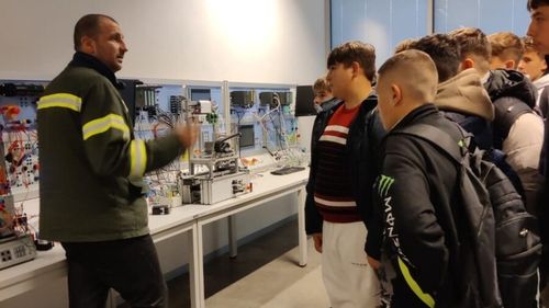 Proiect pentru elevii din Sălaj care vor să-și găsească o carieră tehnică