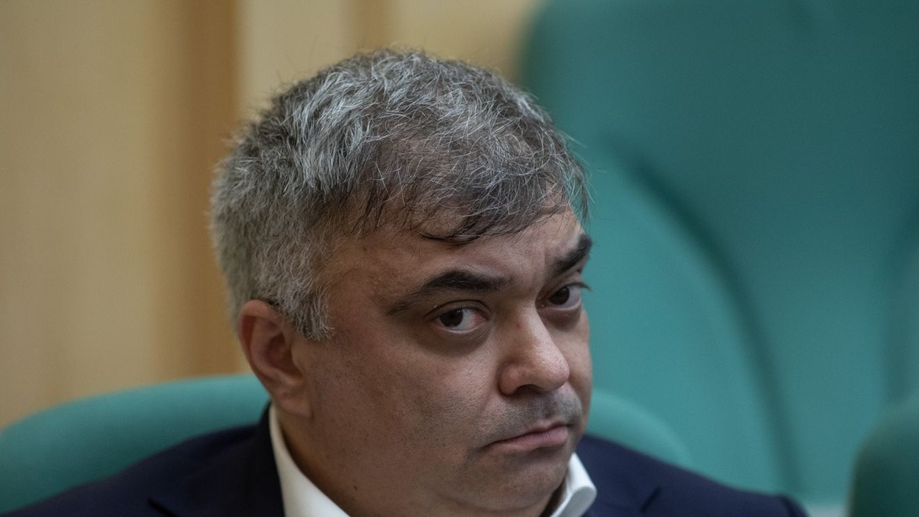 Cristian Plută și alte trei persoane, printre care și managerul Spitalului Colentina, au fost reținute în dosarul de mită de la Administrația Spitalelor București / Un alt suspect, plasat sub control judiciar