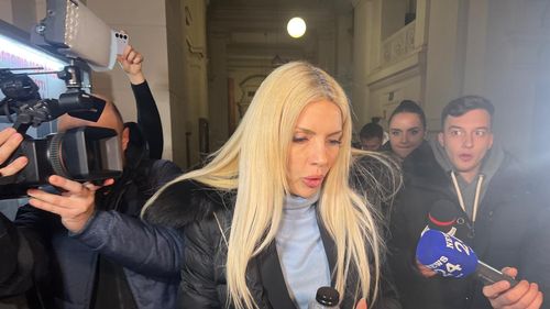 SURSE Laura Vicol, dusă la un control la cardiologie / Ea a fost readusă în arest