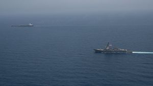 Navă comercială interceptată de Marina SUA în Marea Arabiei: "37 de nave au fost redirecționate de la începutul blocadei"