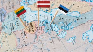 Statele baltice planifică evacuări în masă în cazul unui atac din partea Rusiei