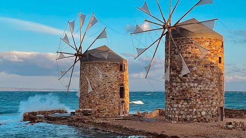 Inteligență artificială pentru turiști: Cum beneficiază Grecia de informații esențiale în 31 de limbi