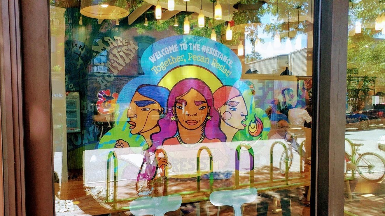 Cum a devenit înghețata Ben & Jerry's parte a rezistenței anti-Trump: Arome dedicate refugiaților, homosexualilor și grupărilor care se opun Casei Albe