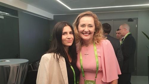 Culisele ședinței USR: cine a fost singura susținătoare a Elenei Lasconi în Biroul Național 