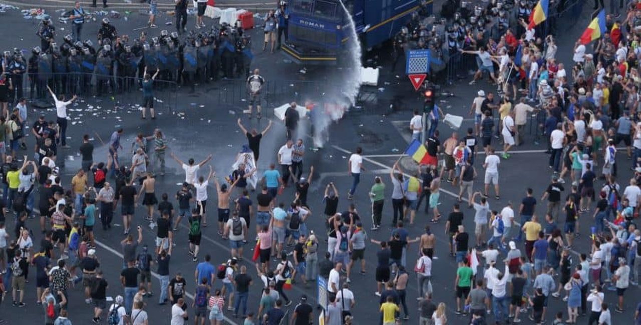 BREAKING | Achitări pe bandă în Dosarul 10 August: foștii șefi ai Jandarmeriei Gheorghe Sebastian Cucoş, Cătălin Sindile, Laurențiu Cazan și alți ofițeri scapă de răspundere pentru reprimarea violentă a protestului din 2018 / Sentința nu este definitivă