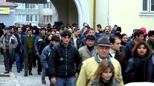 Ministerul Muncii anunţă un număr record de job-uri subvenţionate pentru integrarea şomerilor pe piaţa muncii / 70.000 de locuri de muncă în 2024, pentru 40.000 fiind deja încheiate convenţii cu angajatorii