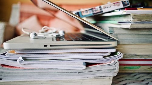 Ce percepție au studenții despre școala online? Concluzia unui studiu cu șase autori, majoritatea de la Universitatea din București: Nu e limpede / Ar fi necesară o continuare a cercetării