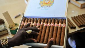 Cuba va amâna târgul anual de trabucuri din cauza penuriei de combustibil