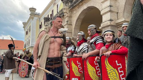 VIDEO Noaptea Muzeelor, la Alba Iulia. Spectacole de reenactment, ateliere, concerte și expoziții, în Cetatea Alba Carolina