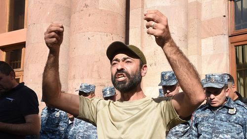 Bilanţul victimelor creşte în Nagorno-Karabah, cel puțin 27 de persoane, printre care doi civili, ucise/ SUA și Rusia condamnă ultimele violențe