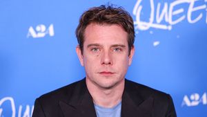 Jonathan Anderson își anunță plecarea de la Loewe după 11 ani în funcția de director creativ