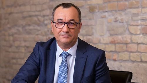 Profesorul Liviu Matei de la Universitatea Central Europeană, numit în conducerea Școlii de educație a King’s College London, una dintre cele mai mari universități britanice