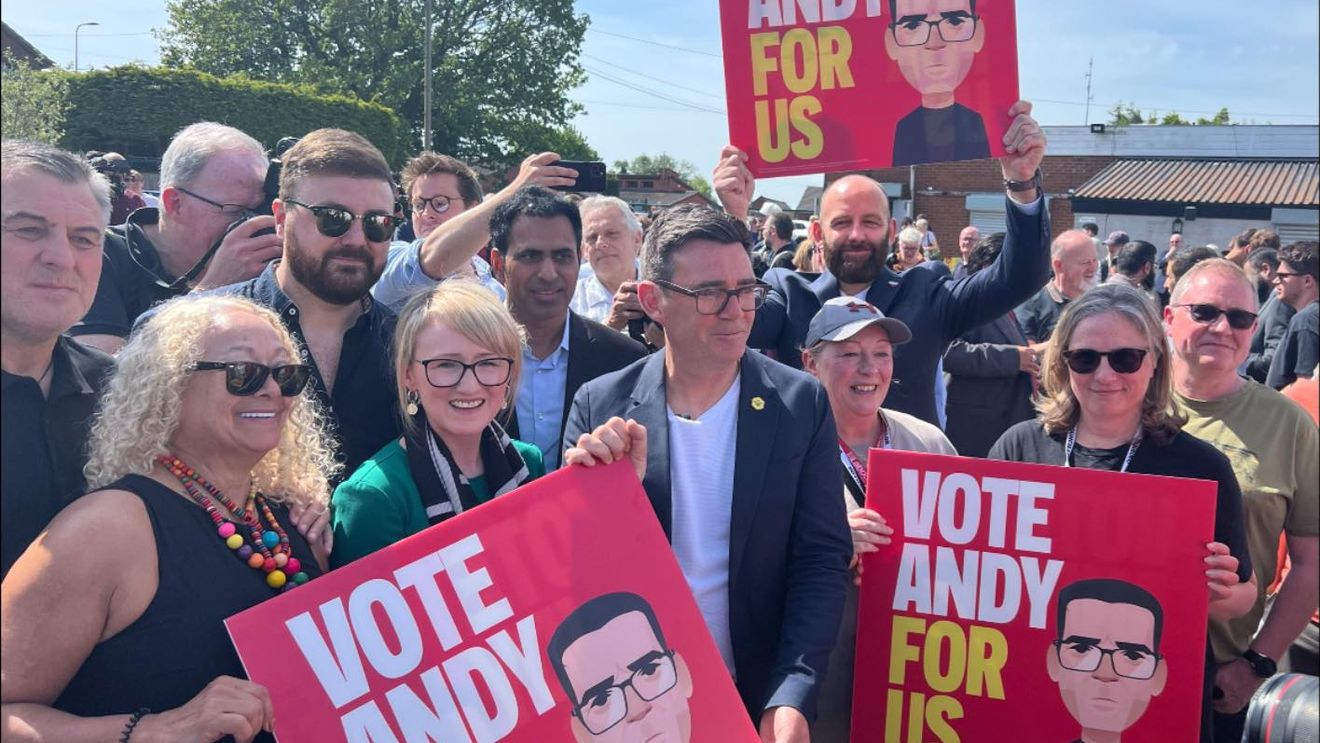 Primarul orașului Manchester, Andy Burnham face un important pas spre funcția de prim ministru britanic