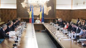 Sindicatele din Administrație despre OUG pe Codul Administrativ: Demersul este îndreptat împotriva românilor. Singurul scop este de a proteja un grup de interese care doreşte să feudalizeze administraţia publică din România
