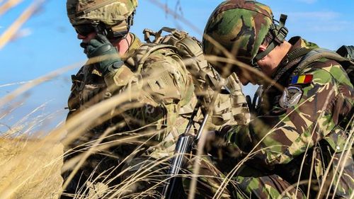 Trupe de geniști din armata română participă la exercițiul Resolute Castle 22 la Cincu, alături de militari americani și britanici