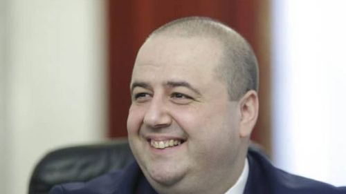 Camera Deputaţilor şi Senatul aleg doi judecători ai Curţii Constituţionale / Cele două propuneri: Mihai Busuioc, din partea PSD şi Csaba Asztalos, din partea UDMR