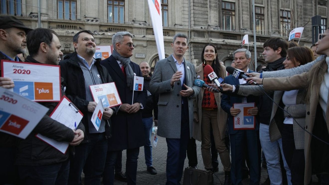 Congresul USR PLUS din 2 şi 3 octombrie se va desfăşura în sistem hibrid, fizic şi online, cu respectarea măsurilor de protecţie şi maxim 150 de persoane simultan în sala mare de la Romexpo