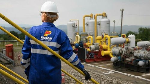 Statul român a strâns atâtea datorii la foștii angajați Petrom că ar mai putea cumpăra un OMV Petrom, la valoarea de acum