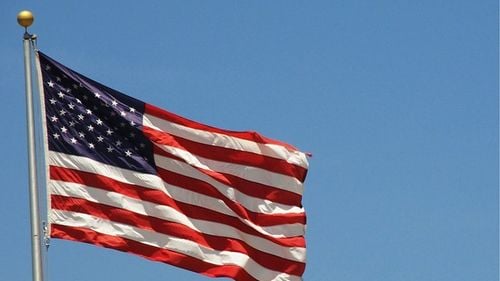 Elevii români de liceu pot studia un an în SUA prin bursele Future Leaders Exchange Program