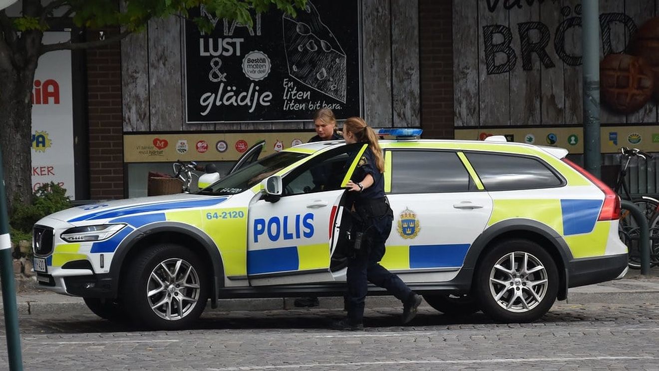 O persoană a fost ucisă în atacul armat comis în apropierea unei moschei din Orebro, Suedia