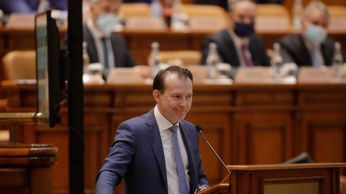 OFICIAL Șefii celor două camere, Ludovic Orban și Anca Dragu, convoacă pentru mâine, pentru ora 16,  plenul Parlamentului pentru a fi citită moțiunea de cenzură depusă de USR PLUS
