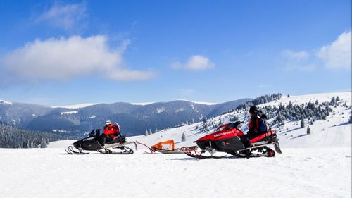 Mai mult de jumătate dintre persoanele salvate de pe munte în ultimele 24 de ore ore au necesitat transport la spital