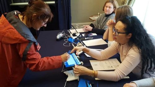 Peste 264.000 de români au votat în străinătate până duminică la ora 23,00