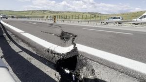 Soluția CNAIR pentru remedierea surpării de pe Autostrada A10 Sebeș - Turda: Constructorul și-a asumat lucrările de remediere și suportarea costurilor