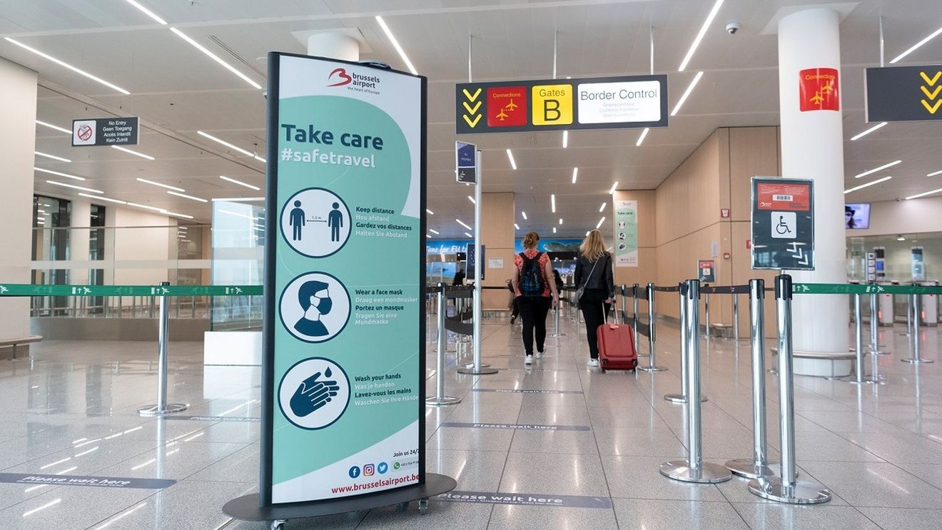 Trafic aerian puternic perturbat pe aeroporturile din Bruxelles, din cauza unei greve masive împotriva reformelor guvernului