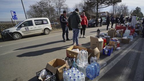 MIPE: Aproape 1,2 milioane de români au primit o nouă tranşă de ajutoare alimentare