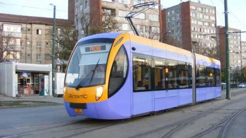 Astra Vagoane şi o companie chineză vor livra 100 de tramvaie în Bucureşti