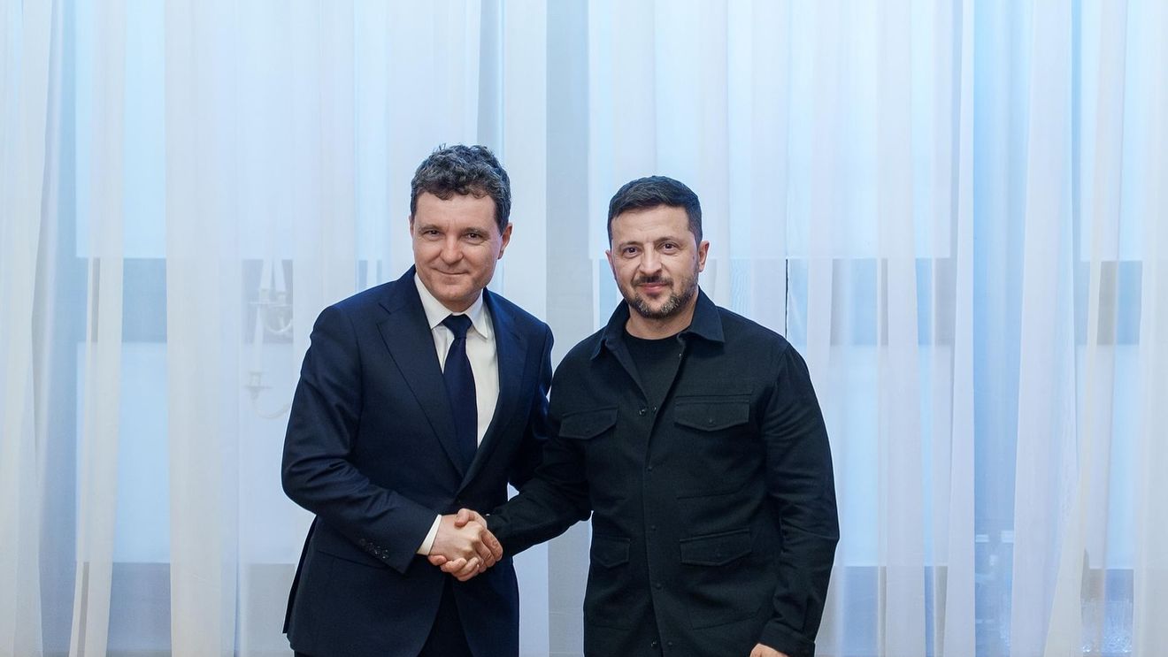 Volodimir Zelenski îi mulțumește lui Nicuşor Dan: Ucraina prețuiește livrările României de echipament defensiv
